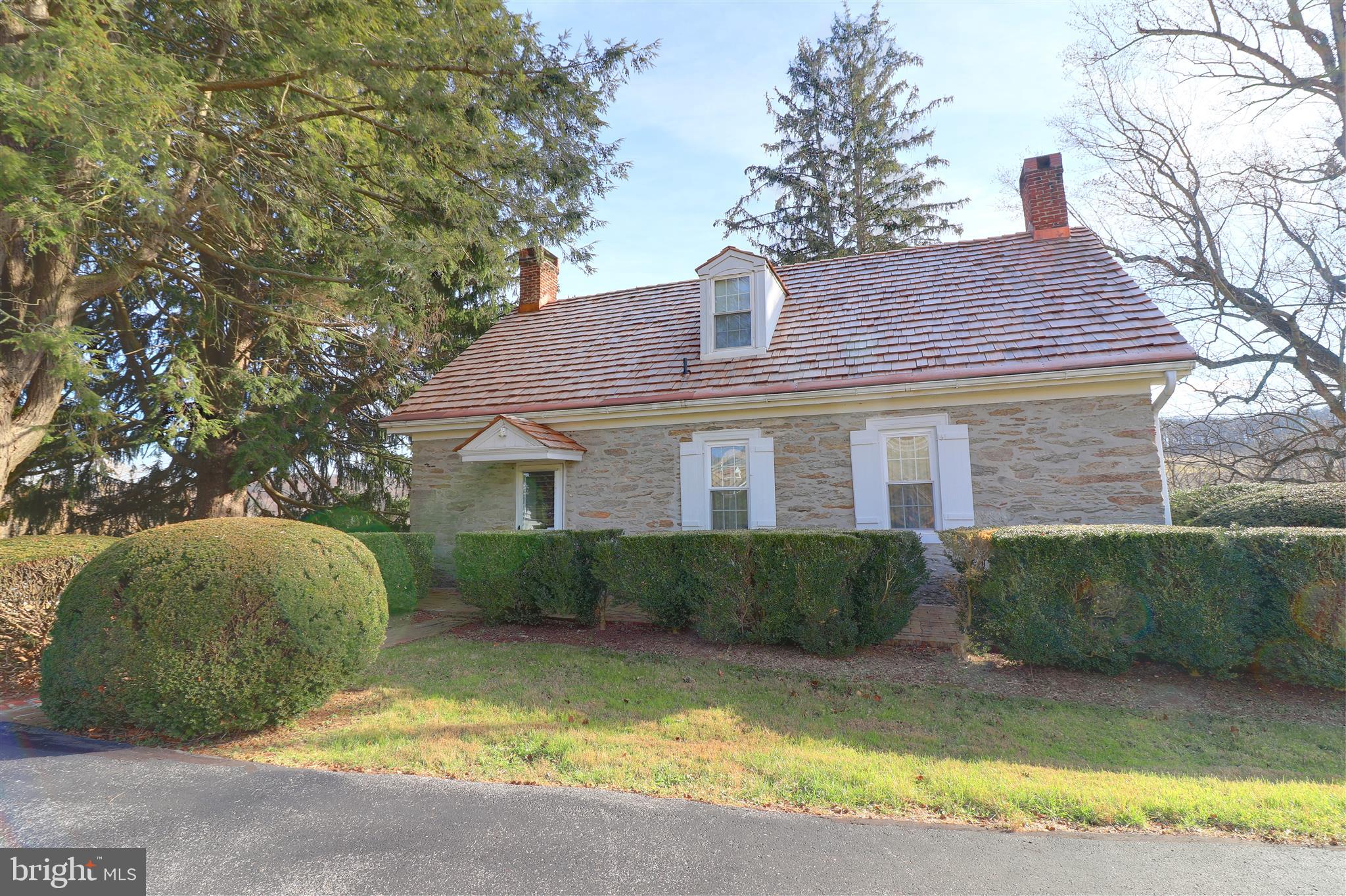 857 Deer Road Fawn Grove, PA 17321 - Photo 4 of 69 Gallery Image 4