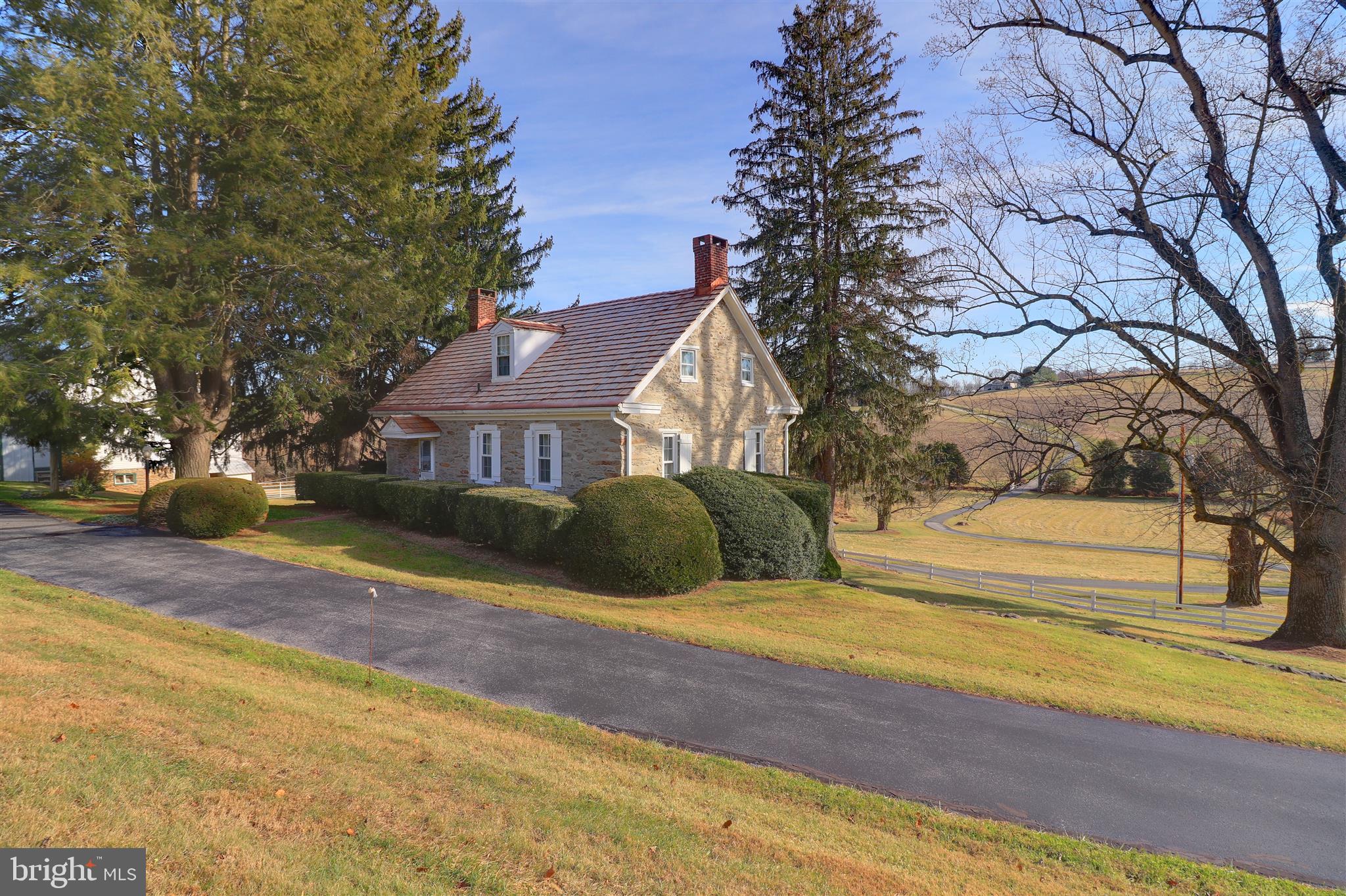 857 Deer Road Fawn Grove, PA 17321 - Photo 5 of 69 Gallery Image 5