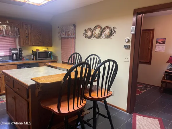$425,000 | 7042 Oak Street, Bonners Ferry, ID 83805