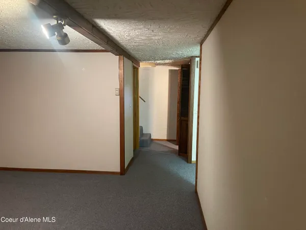 $425,000 | 7042 Oak Street, Bonners Ferry, ID 83805