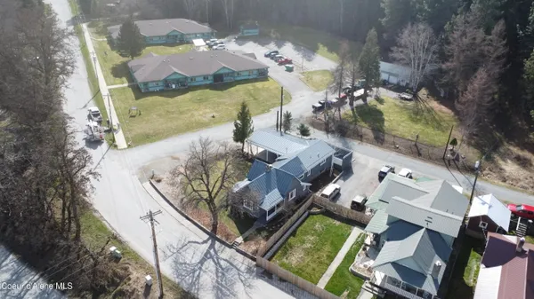 $425,000 | 7042 Oak Street, Bonners Ferry, ID 83805