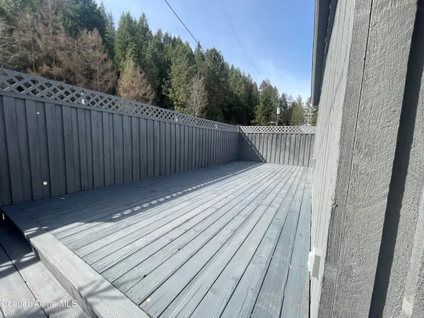 $425,000 | 7042 Oak Street, Bonners Ferry, ID 83805