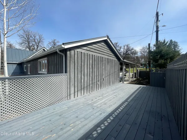 $425,000 | 7042 Oak Street, Bonners Ferry, ID 83805