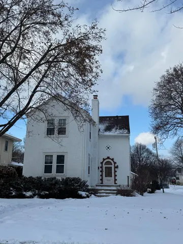 $325,000 | 346 McKinley Avenue, Eau Claire, WI 54701