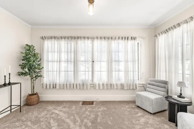 $325,000 | 346 McKinley Avenue, Eau Claire, WI 54701