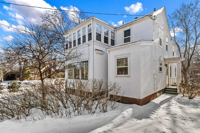 $325,000 | 346 McKinley Avenue, Eau Claire, WI 54701