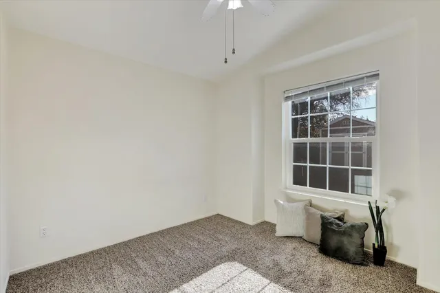 a view of empty room with window