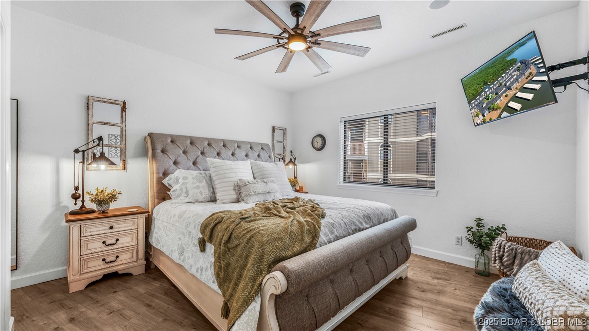 611 Lazy Days Road, Unit I6 Osage Beach, MO 65065 - Photo 16 of 44 Ensuite