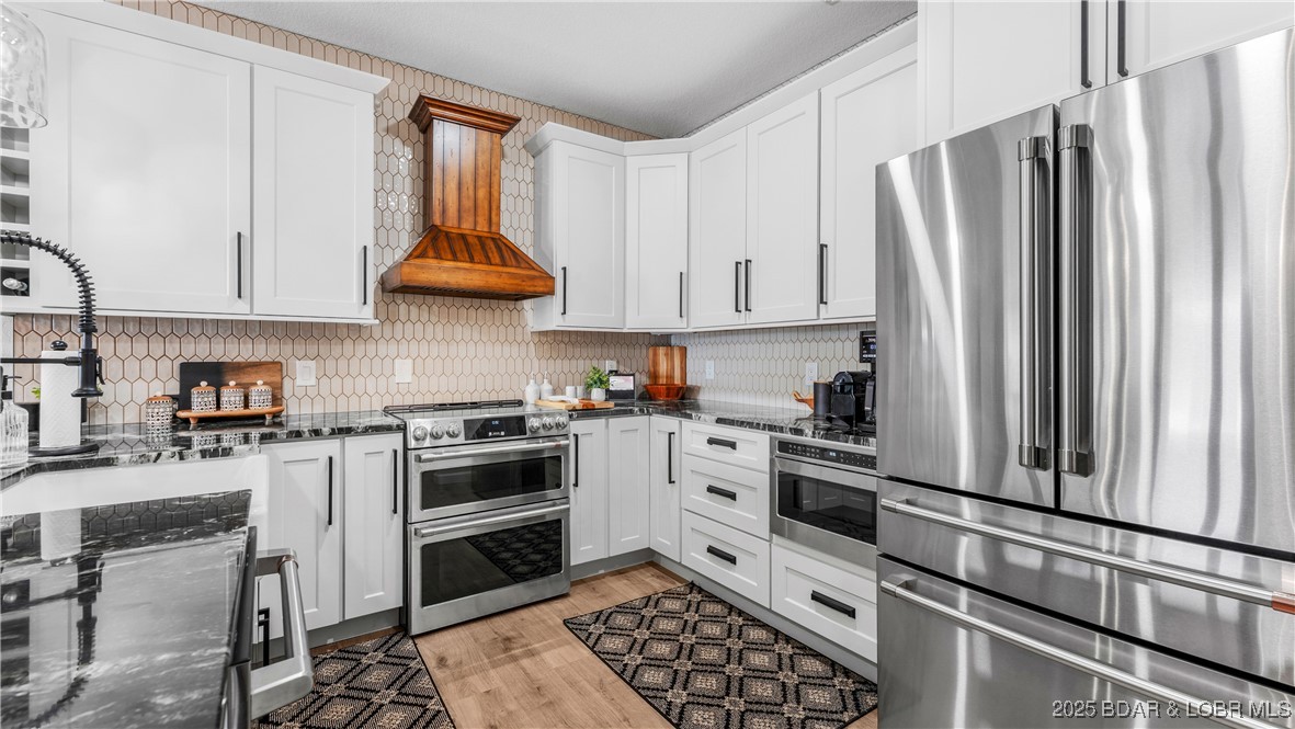 611 Lazy Days Road, Unit I6 Osage Beach, MO 65065 - Photo 9 of 44