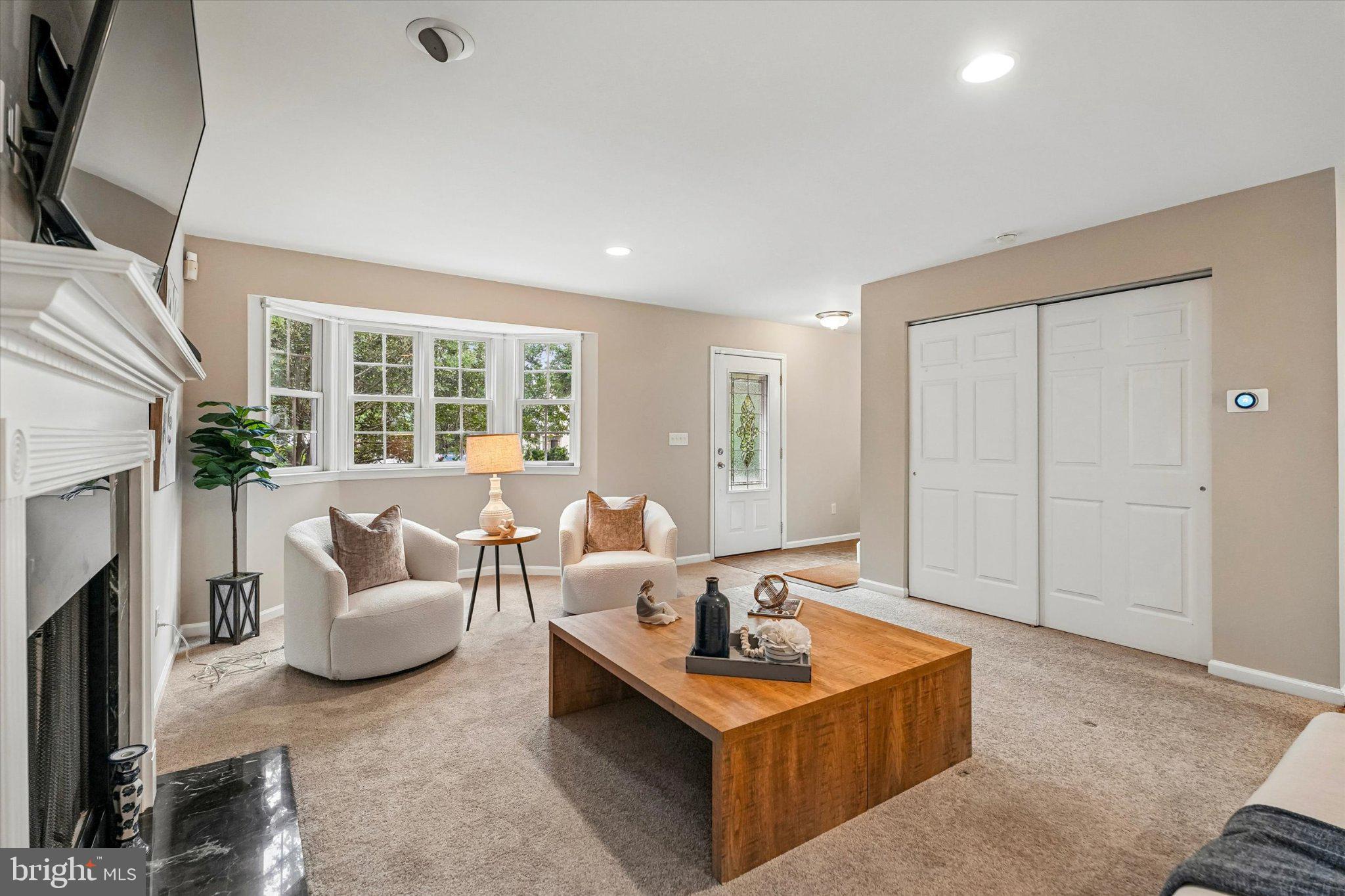 404 Upland Road Havertown, PA 19083 - Photo 3 of 26 Gallery Image 3