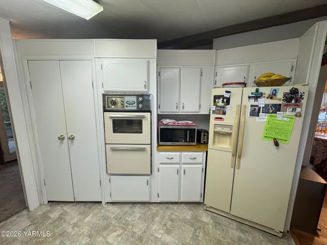 $52,500 | 55 East Washington Avenue, Unit 202, Yakima, WA 98903