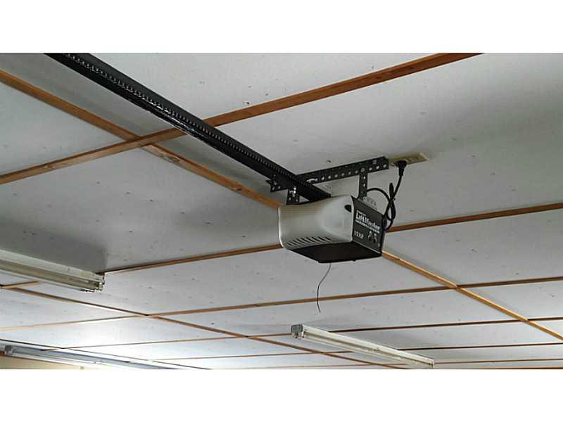 261 Mason Road Farmington, ME 04938 - Photo 21 of 21 Garage. door openers