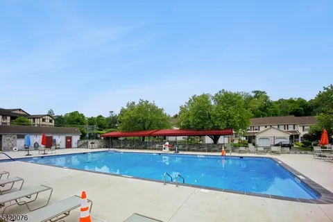 $459,000 | 9C Sentinel Court, Chatham, NJ 07928