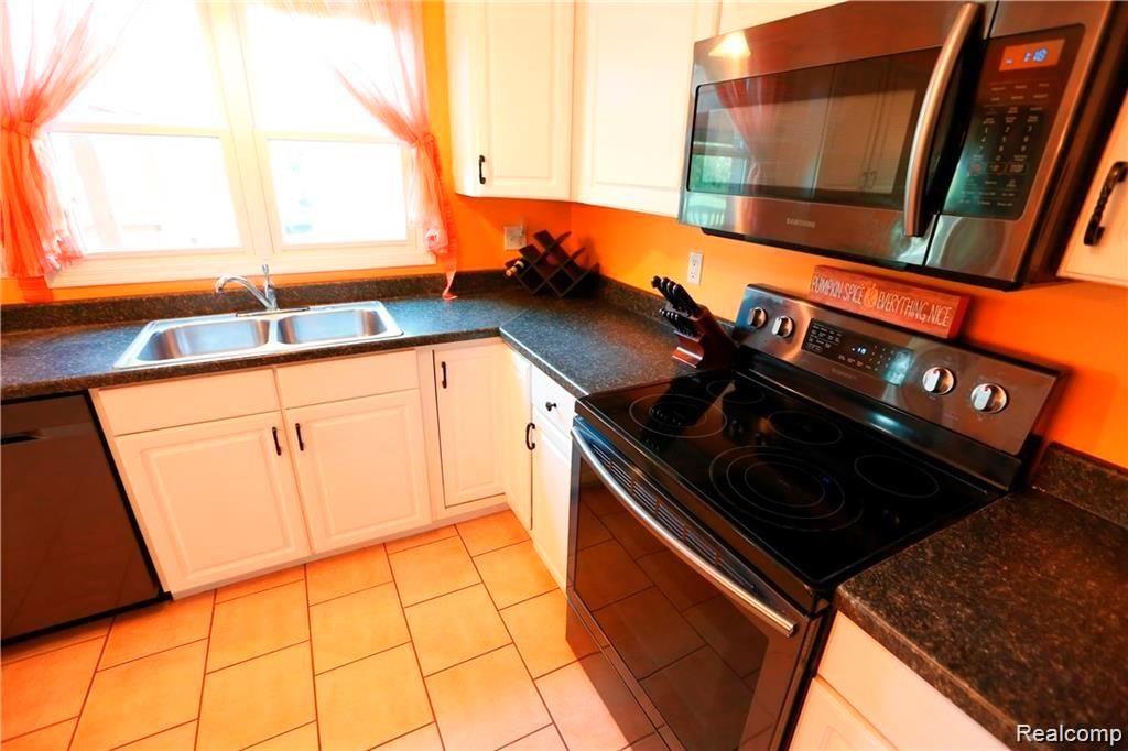 6457 Cade Road Imlay City, MI 48444 - Photo 9 of 52 sarah 9.jpg