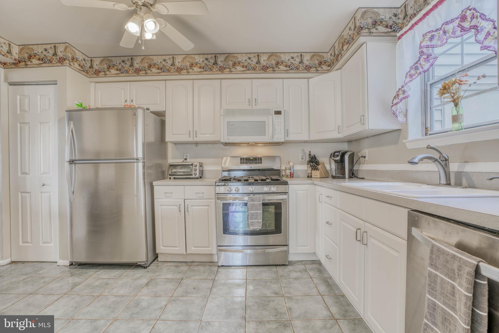 8605 Heathermill Road Baltimore, MD 21236 - Photo 8 of 50 Stainless steel almost all of appliances