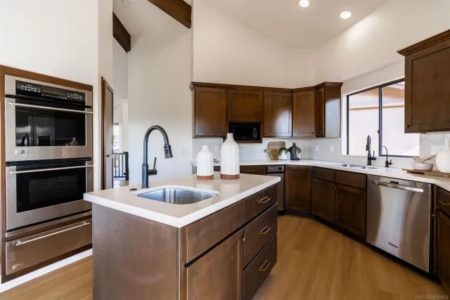 $2,649,000 | 2606 Galicia Way, Carlsbad, CA 92009