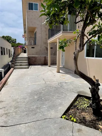 $1,699 | 653 West 24th Street, San Pedro, CA 90731