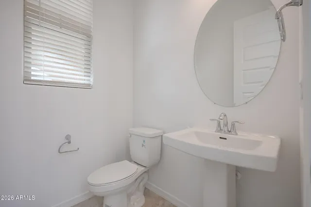 $2,800 | 7576 West Bronco Trail, Peoria, AZ 85383