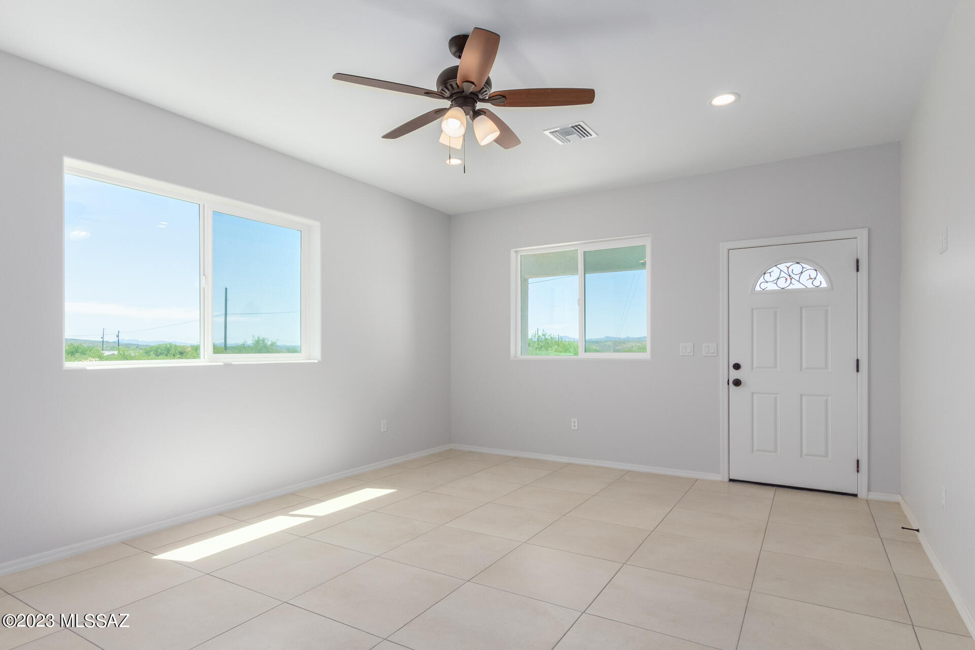 1819 Via Nueva Zelandia Rio Rico, AZ 85648 - Photo 8 of 29