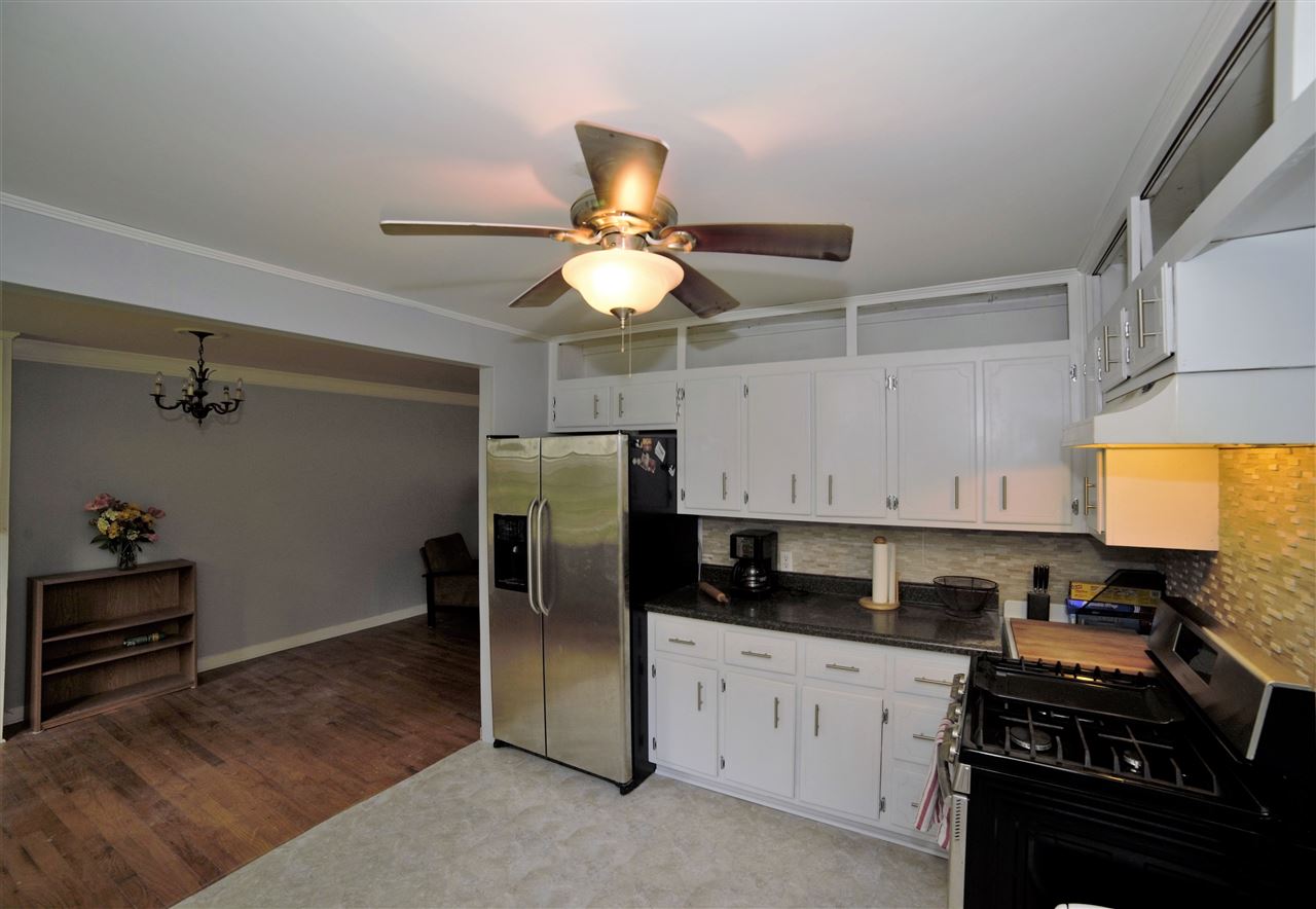 315 West Marigold Avenue Foley, AL 36535 - Photo 15 of 28 Kitchen to Dining Room