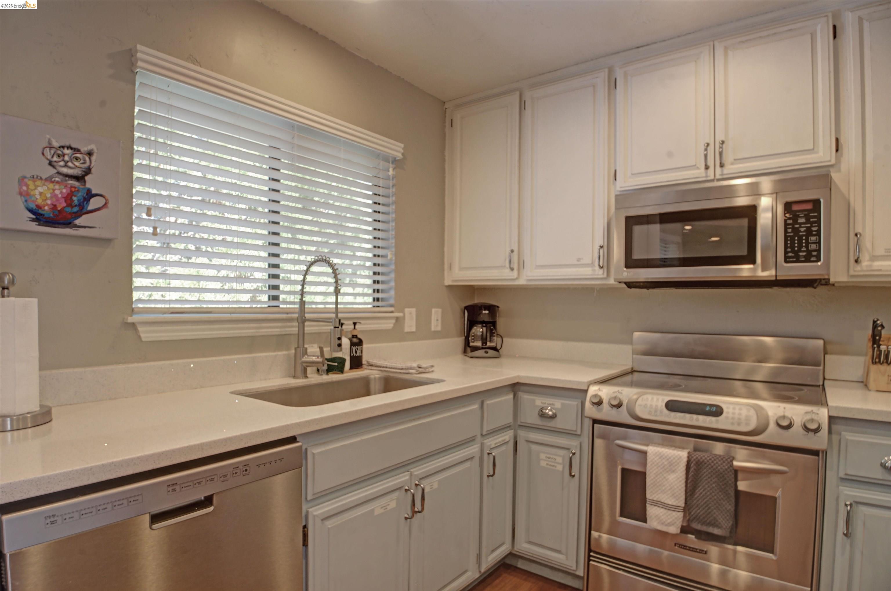 20097 Ridgecrest Way Groveland, CA 95321 - Photo 13 of 47 Gallery Image 13