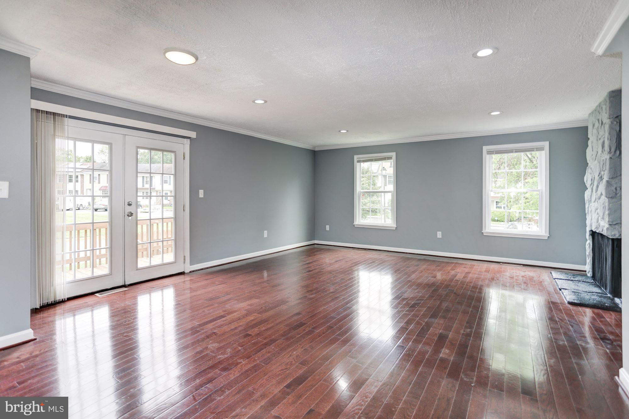 8453 Snowden Oaks Place Laurel, MD 20708 - Photo 9 of 37 LR/DR view from Foyer