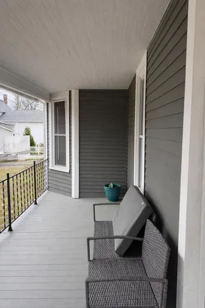 $189,900 | 63 South Howell Street, Hillsdale, MI 49242