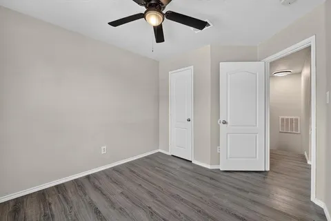 $315,000 | 716 River Hill Lane, Fort Worth, TX 76114