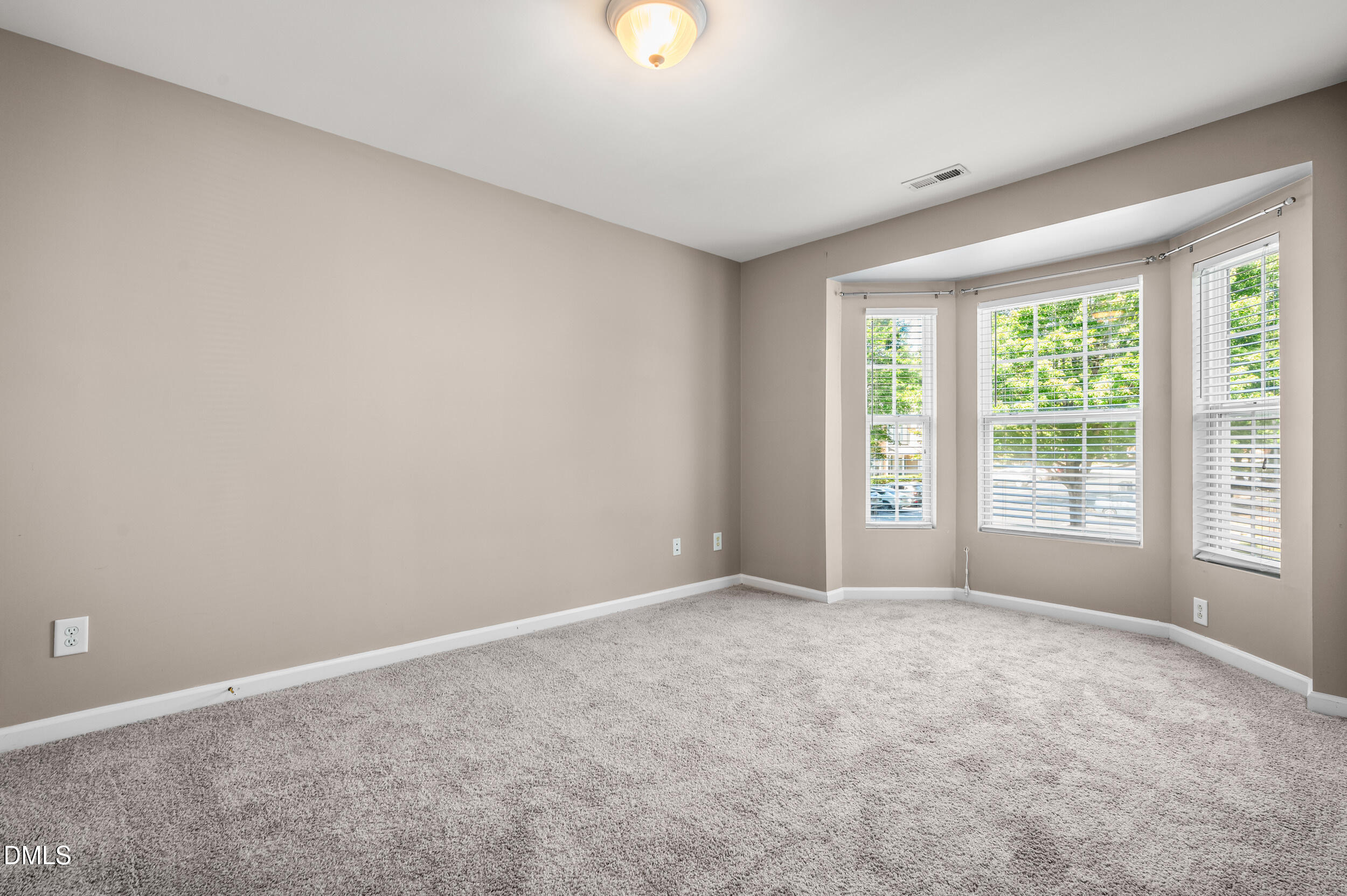 8139 Rhiannon Road Raleigh, NC 27613 - Photo 23 of 29 23_dsc_2570