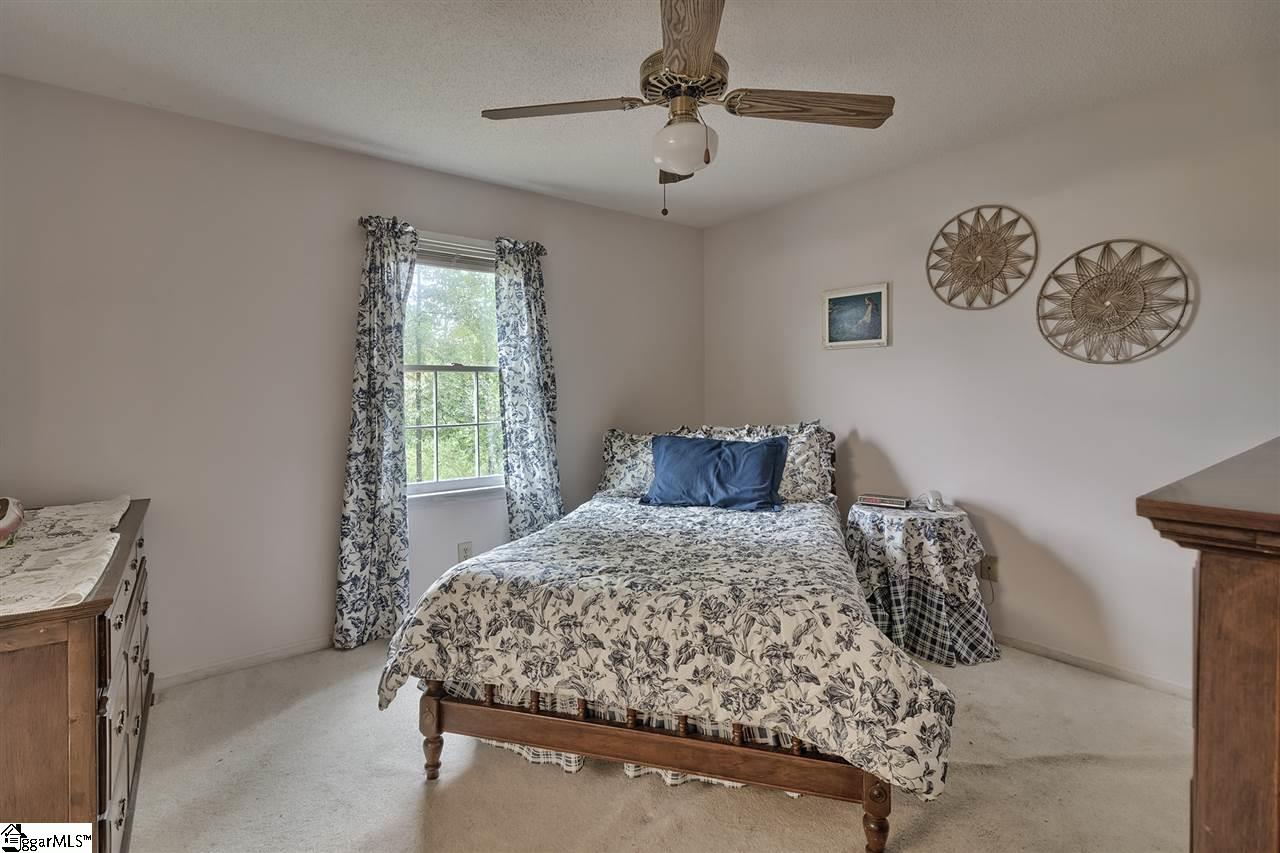 1102 Fox Squirrel Ridge Road Pickens, SC 29671 - Photo 14 of 31