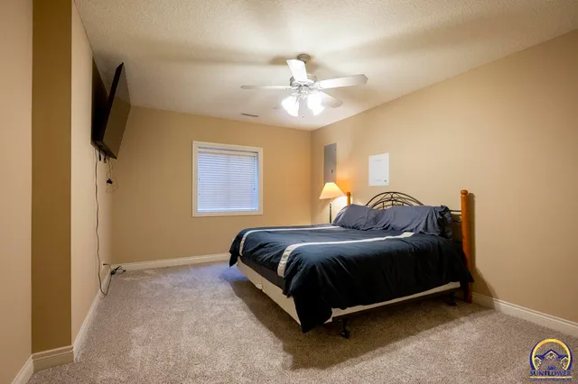 $589,500 | 3333 Northwest 49th Terrace, Topeka, KS 66618