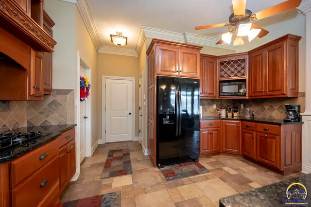 $589,500 | 3333 Northwest 49th Terrace, Topeka, KS 66618