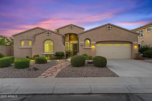 $2,999 | 10226 East Lakeview Avenue, Mesa, AZ 85209