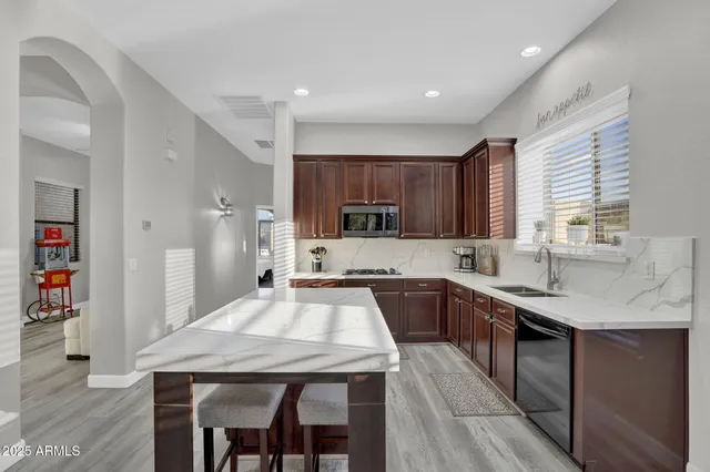 $2,999 | 10226 East Lakeview Avenue, Mesa, AZ 85209