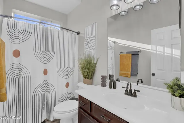 $2,999 | 10226 East Lakeview Avenue, Mesa, AZ 85209