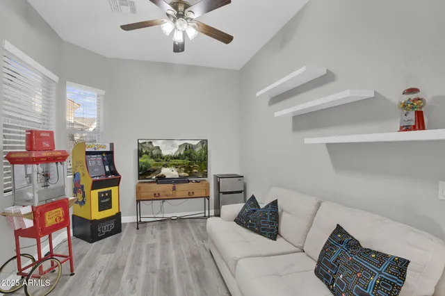 $2,999 | 10226 East Lakeview Avenue, Mesa, AZ 85209