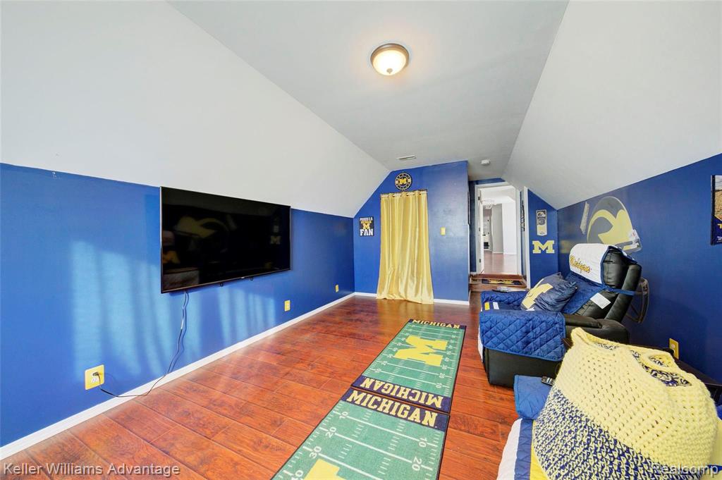 23760 Carleton West Road Belleville, MI 48111 - Photo 28 of 41