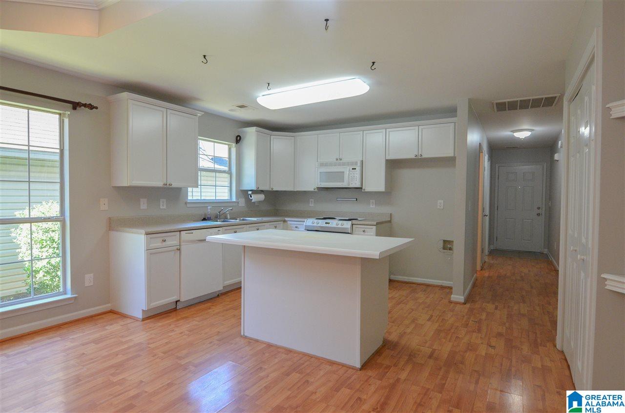 4048 Forest Lakes Road Sterrett, AL 35147 - Photo 4 of 14