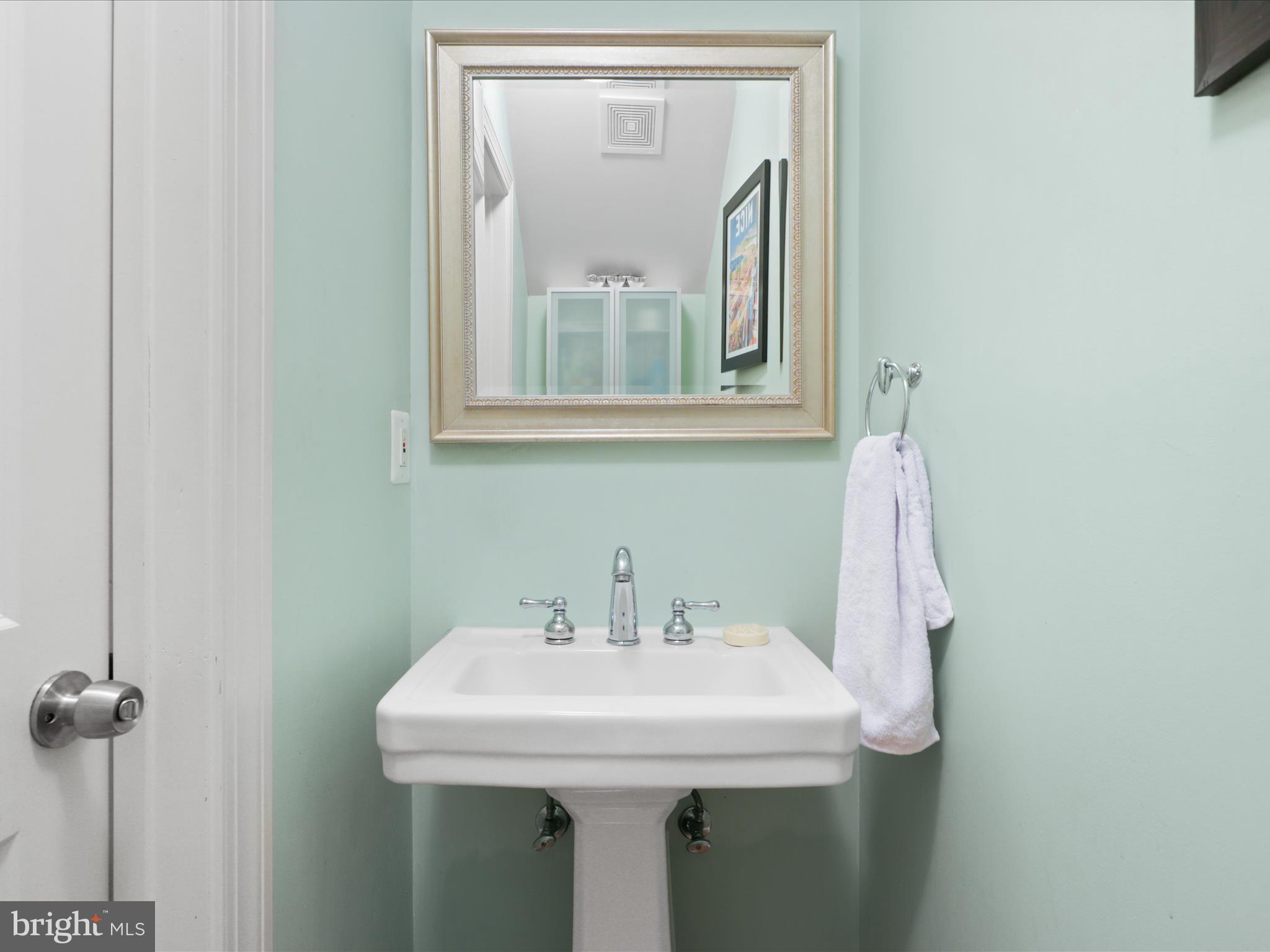 1332 Park Road Northwest, Unit B Washington, DC 20010 - Photo 14 of 36 Gallery Image 14