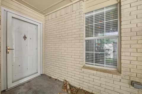 $255,000 | 2504 Brook Hollow Court, Mesquite, TX 75150