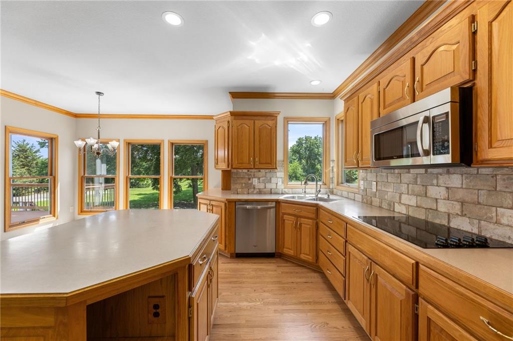 7447 Mize Road Shawnee, KS 66227 - Photo 26 of 83
