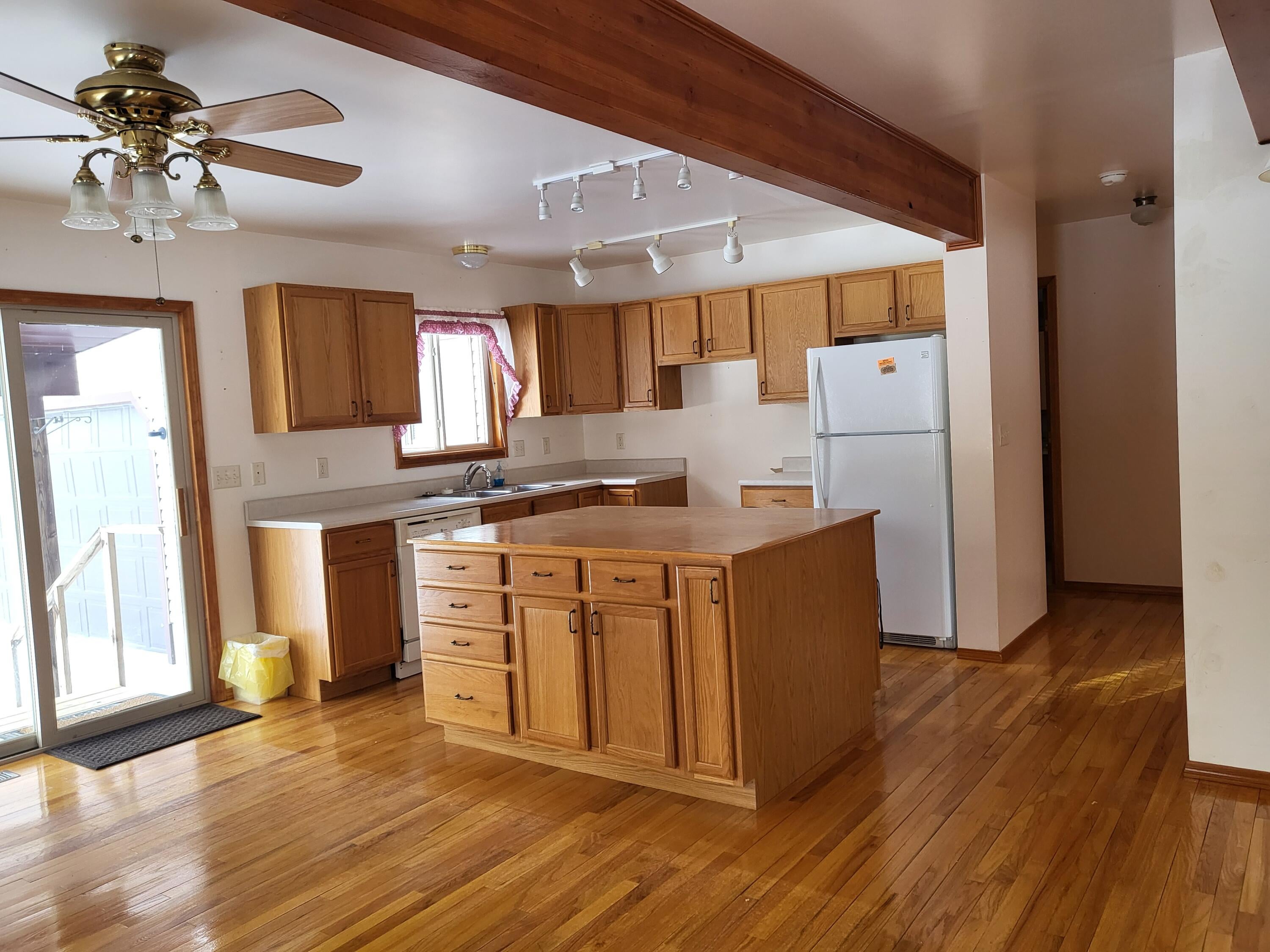 6901 South Stephan Bridge Road Roscommon, MI 48653 - Photo 14 of 82 Gallery Image 14