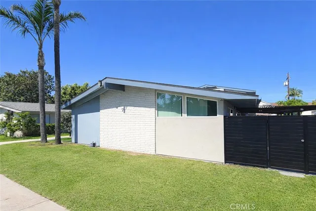 $2,750 | 717 West Provential Drive, Unit A, Anaheim, CA 92805