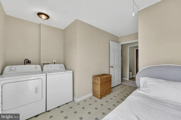 $699,000 | 11530 John Marshall Highway, Markham, VA 22643