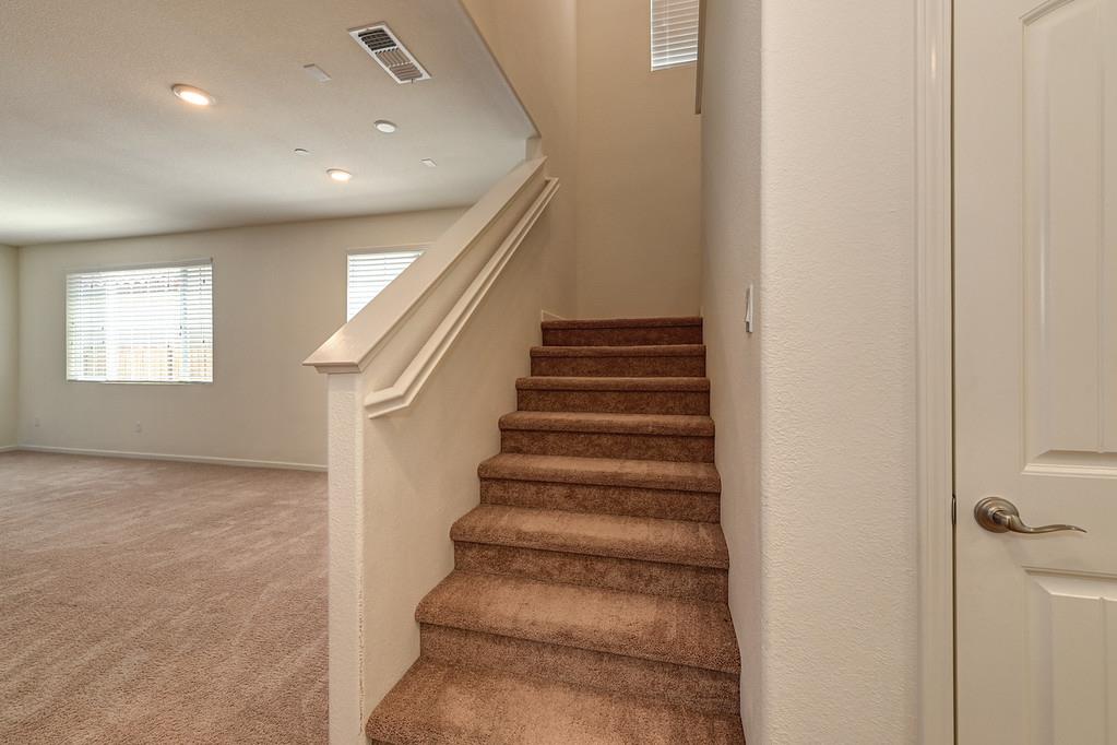 3231 Foxton Way Rancho Cordova, CA 95670 - Photo 15 of 29 a view of entryway