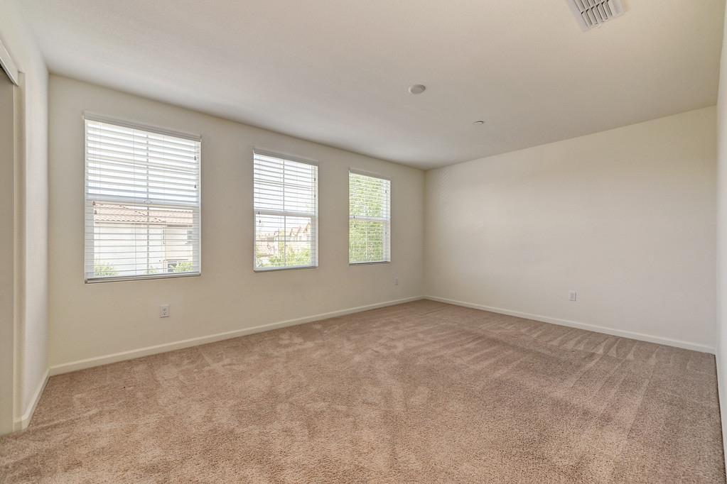 3231 Foxton Way Rancho Cordova, CA 95670 - Photo 16 of 29 an empty room with windows