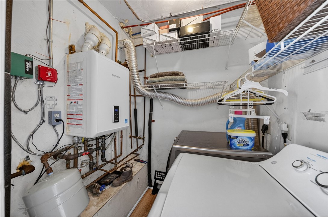 175 Russo Street Providence, RI 02904 - Photo 15 of 34