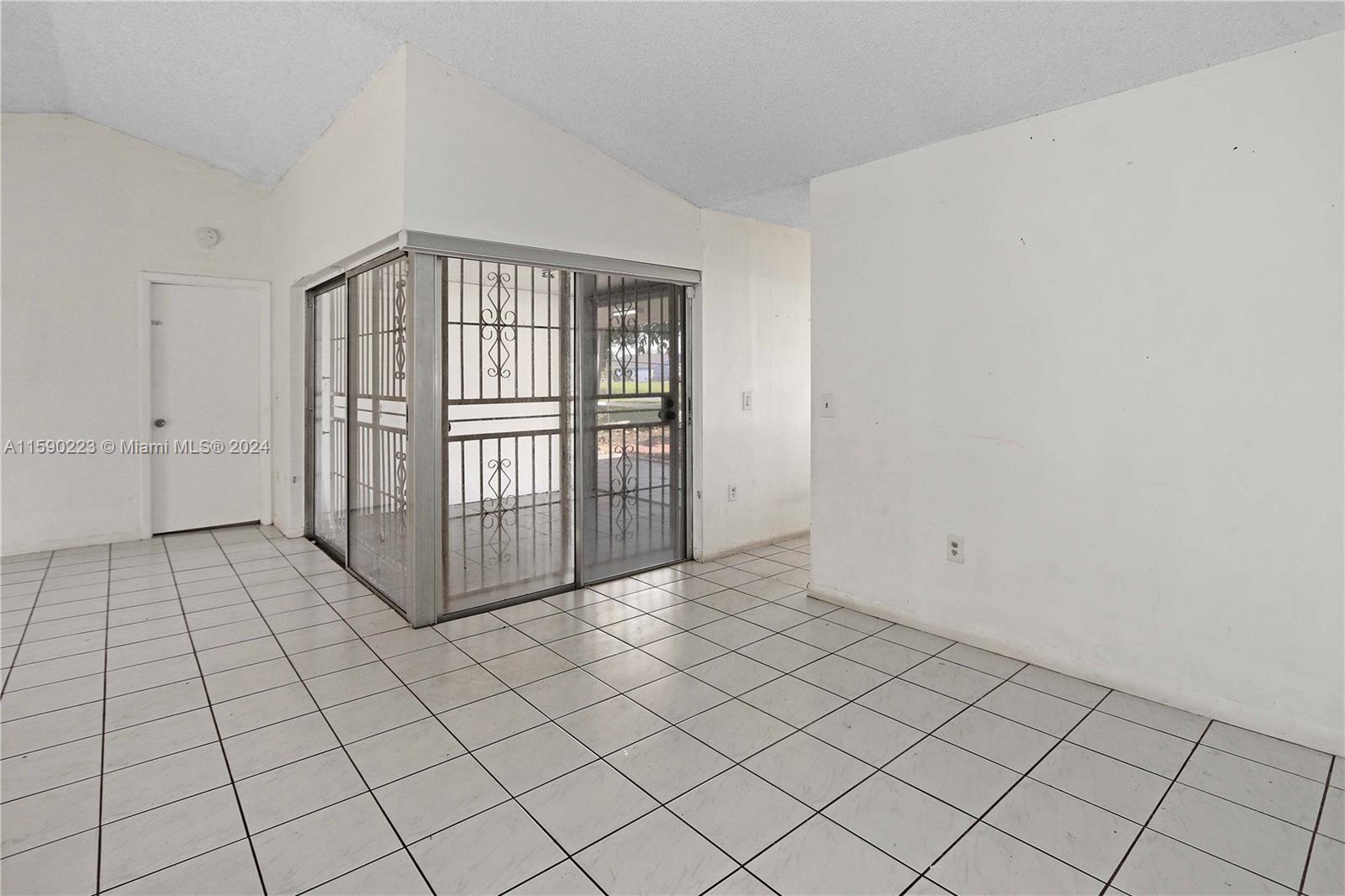 21002 Southwest 124th Ave Road Miami, FL 33177 - Photo 47 of 66 Gallery Image 47