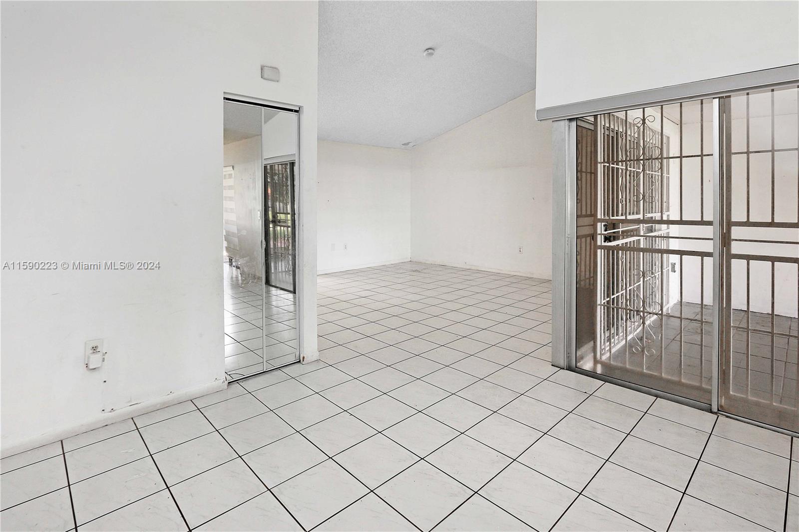 21002 Southwest 124th Ave Road Miami, FL 33177 - Photo 50 of 66 Gallery Image 50