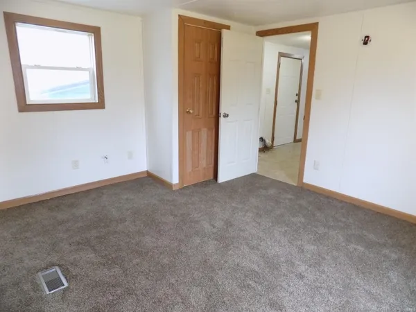 $120,000 | 57560 Paul Street, Elkhart, IN 46517